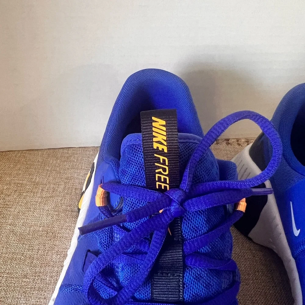 Nike Men's Blue Metcon Running Shoes - Picture 4 of 6